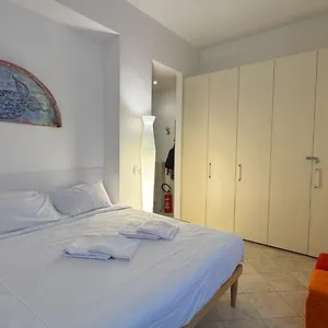 Appartamento Lunigiana Stazione, Milano