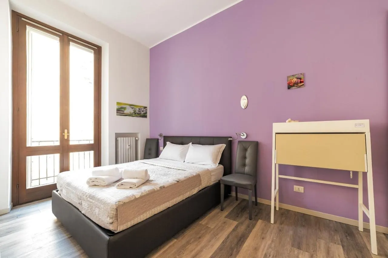 A due passi da Piazza Firenze Apartment Milano